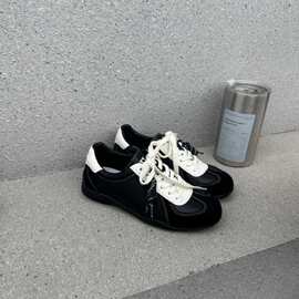 真皮复古内增高德训鞋女2025新款百搭休闲运动鞋拼色阿甘鞋板鞋女