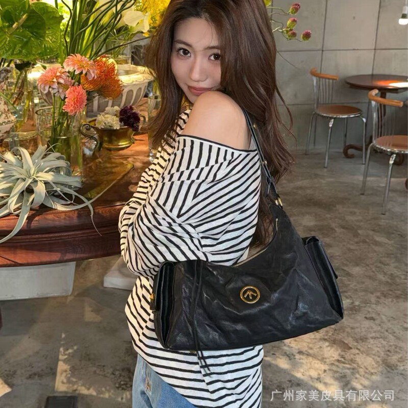 Grott0 New 25Th Anniversary Toast Hobo Bag in Vegetable-Tanned Sheepskin for Commuting, Underarm Shoulder Crossbody Soft Bag