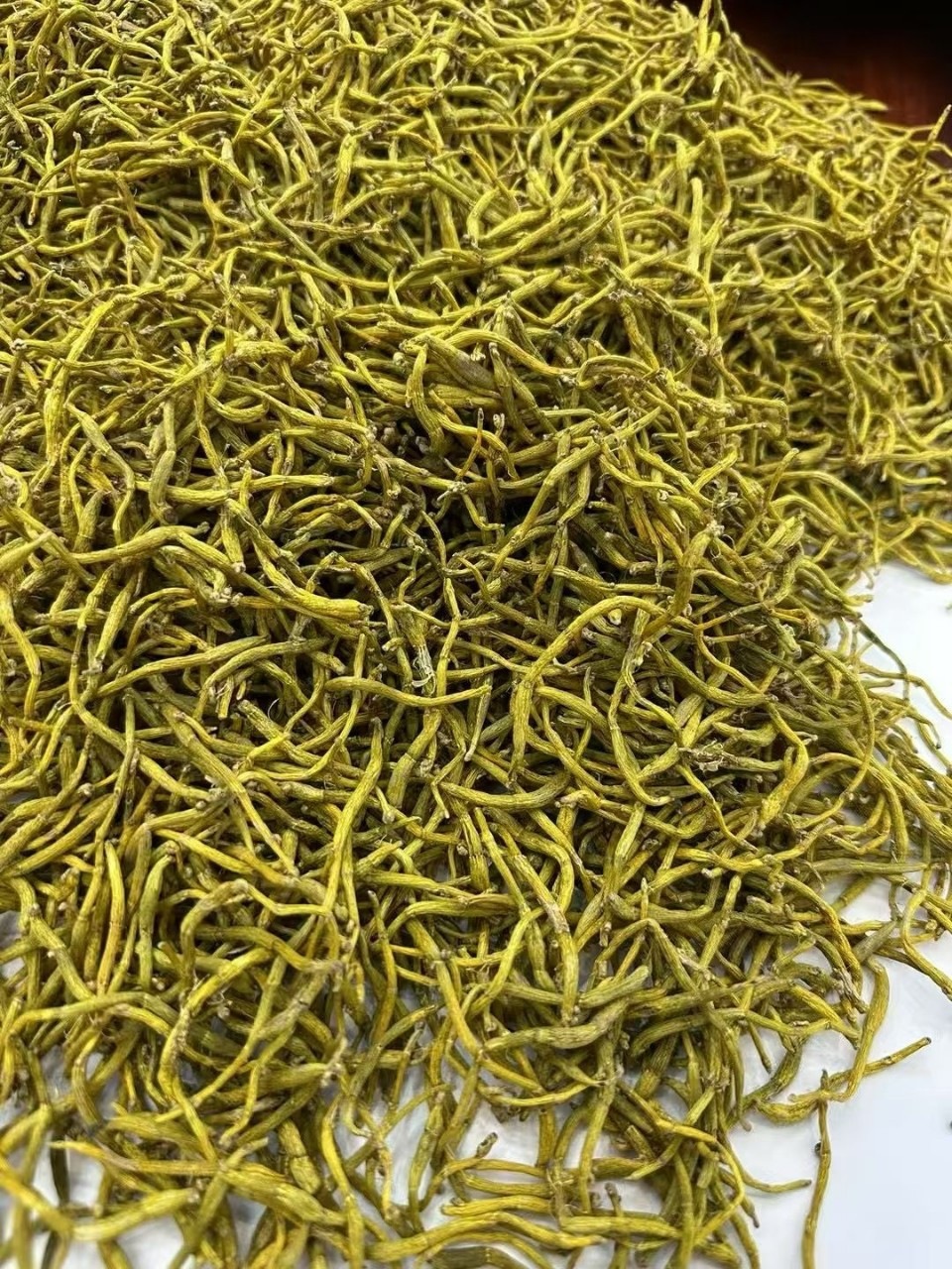 Huoshan Mi Hu Dried Dendrobium Stems 100g Traditional Baked Huoshan Shihu Herbal Tonic key features