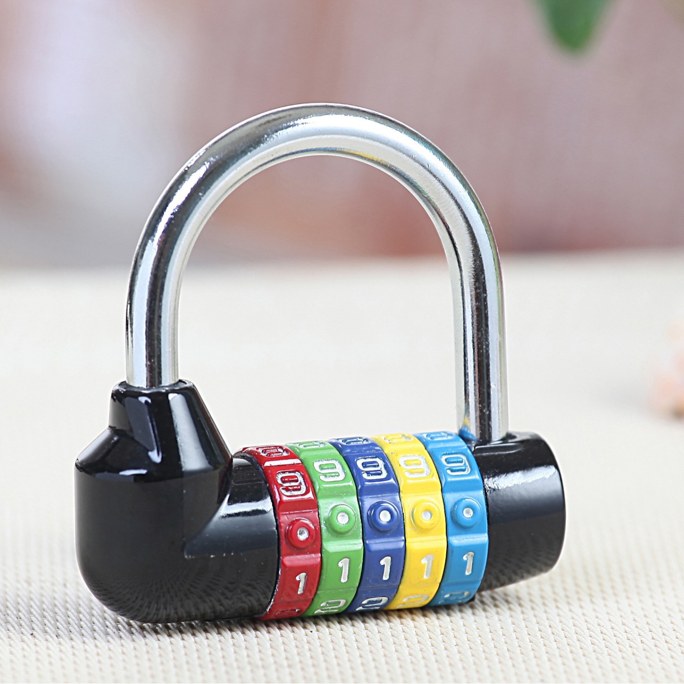 跨境现货健身房密码锁5轮密码锁锁工具箱锁储物柜防盗小挂锁批发