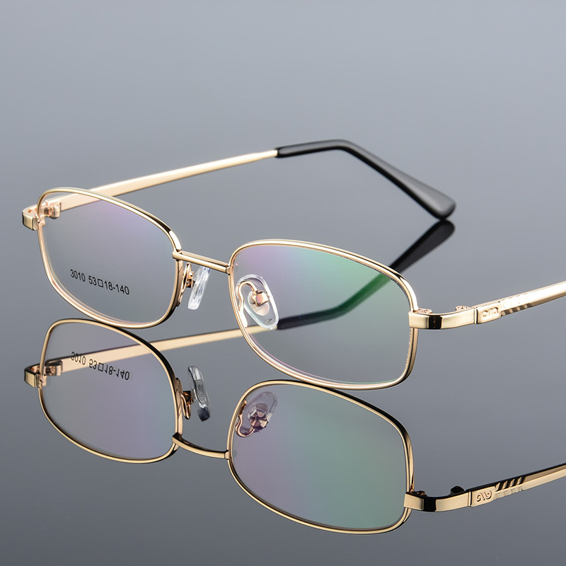 Wholesale Titanium Alloy Thick Gold-Plated Metal Eyeglass Frames Suitable for Reading Glasses, Model 3010, Suitable for Square Faces