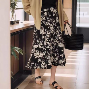Ink Painting Fishtail Skirt Plus Size Fat Girl Ruffled Printed Skirt Female Side Slit Little Black Skirt 3420
