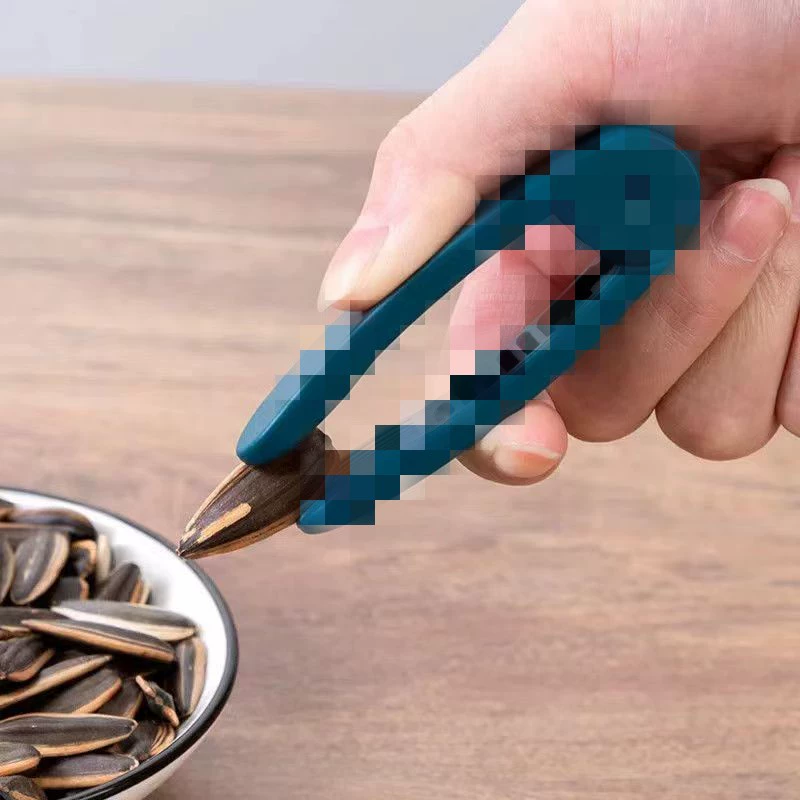 Peanut peeling machine Household multifunctional melon seeds to remove shell artifacts, cooked peanuts, handmade peeling, handless peeling tools