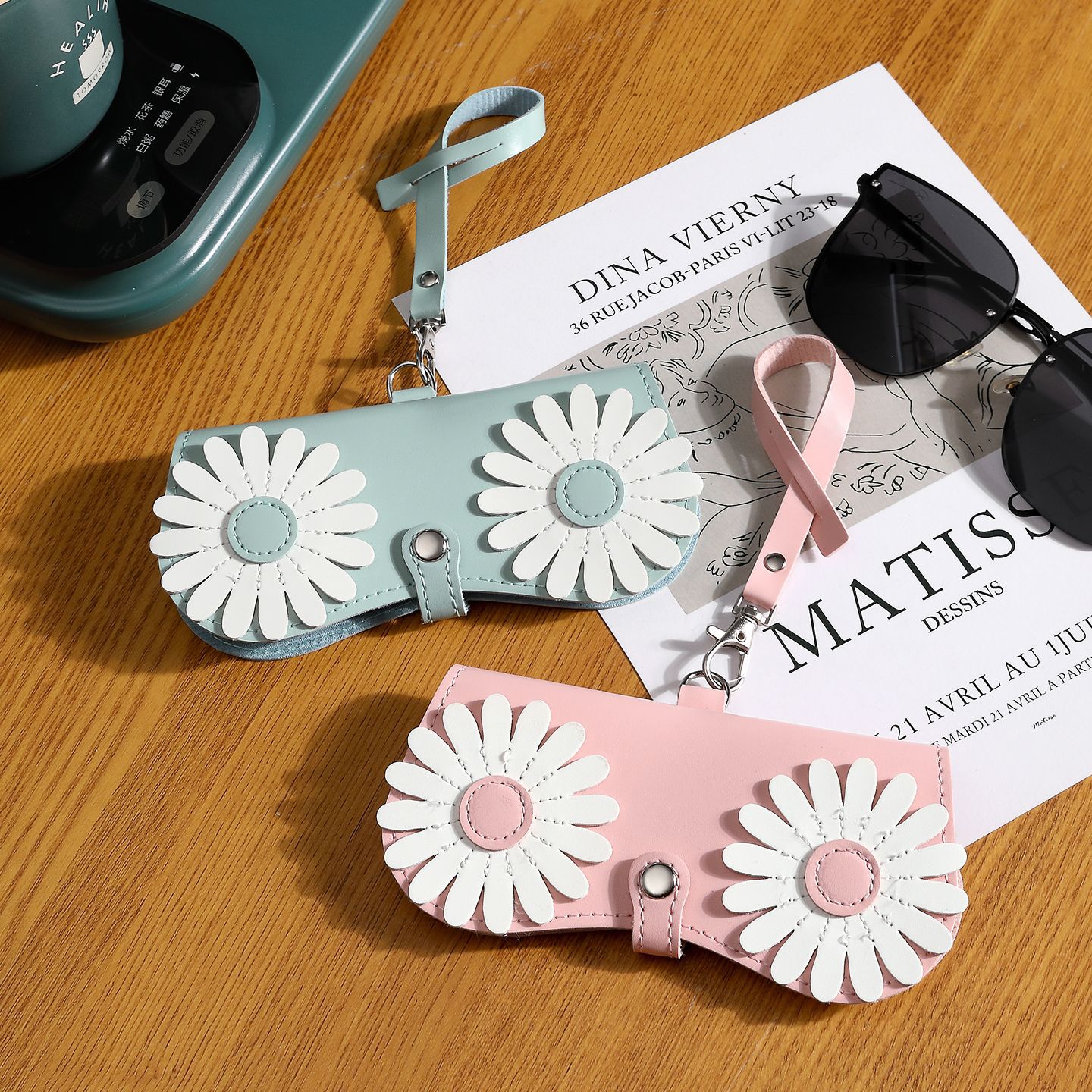 2024 nuevas gafas de sol para mujeres de alta calidad, cara pequeña, protección solar, el mismo estilo de moda, gafas de sol, gafas rojas para hombres