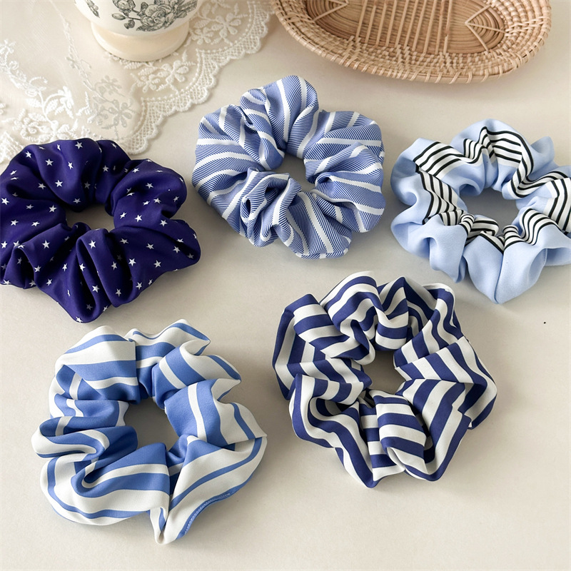 20g Weight Hair Tie Hair Accessories Type 1 Piece Quantity Casual, Holiday, Daily Occasion Cloth Material Stripe Pattern All Seasons Season Women's Gender Elegant, Sweet Style Elegant Sweet Women's Stripe Cloth Hair Tie 无