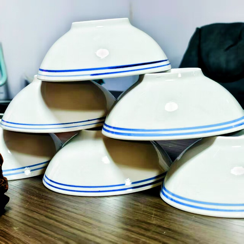 Wholesale 6inch Vintage Blue-Rimmed Bowls, Underglaze Colored Porcelain Bowls, High-Temperature Resistant, In-Stock Home-Use Ceramic Bowls, Bulk Purchase Discount