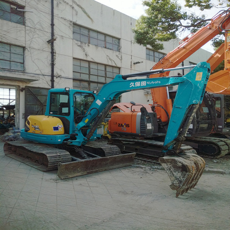 出售原装正品玉柴 久保田15、20、25、300二手小钩机