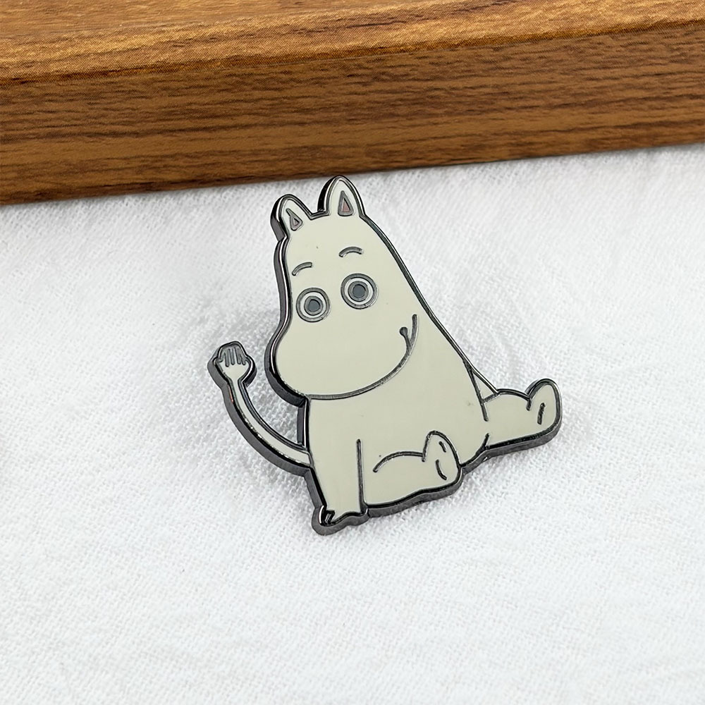 Hema Little Elf Brooch Cute Classic Character Enamel Badge Cartoon Backpack Clothing Versatile Accessory