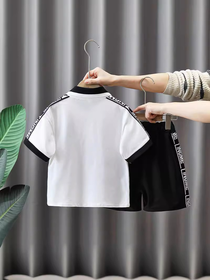 5232 traje de camisa POLO para niños verano 2025 nuevo vestido de verano deportivo para niños hermoso traje de dos piezas de manga corta para niños