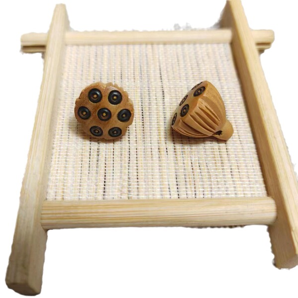 Pendant sandalwood