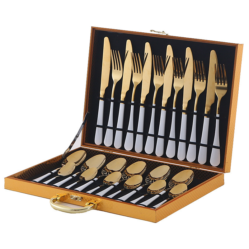 Juego de vajilla de acero inoxidable de Amazon transfronterizo 1010 Cuchillos, tenedores y cucharas de comida occidental Juego de 24 piezas Cuchillos y cucharas de bistec