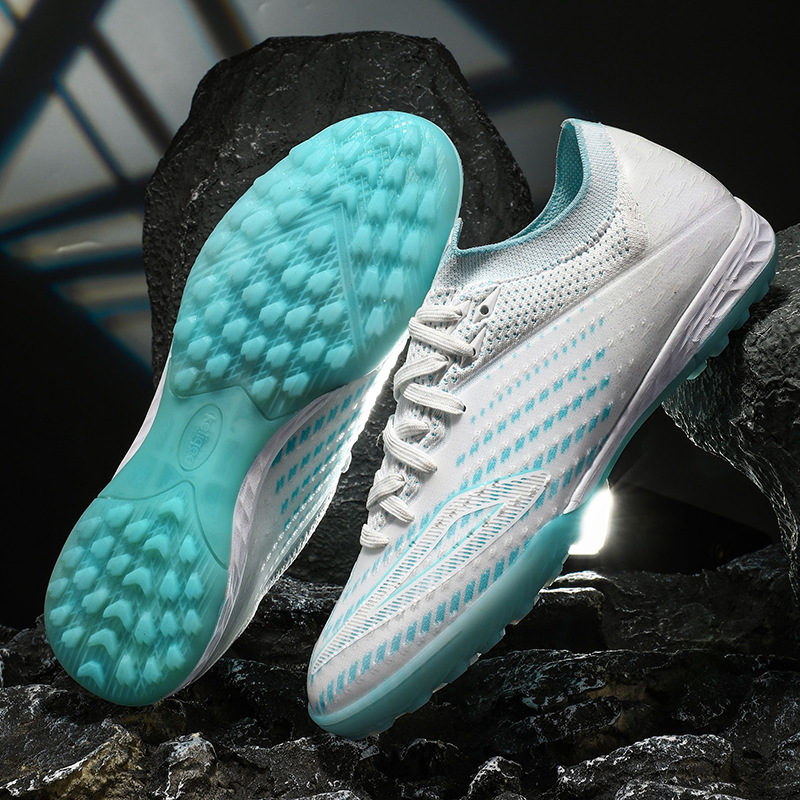 Lingsu Seamless Flyknit Low Top Soccer Shoes For Artificial Grass_voghion.com
