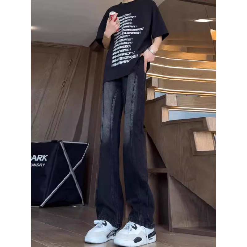 검은색