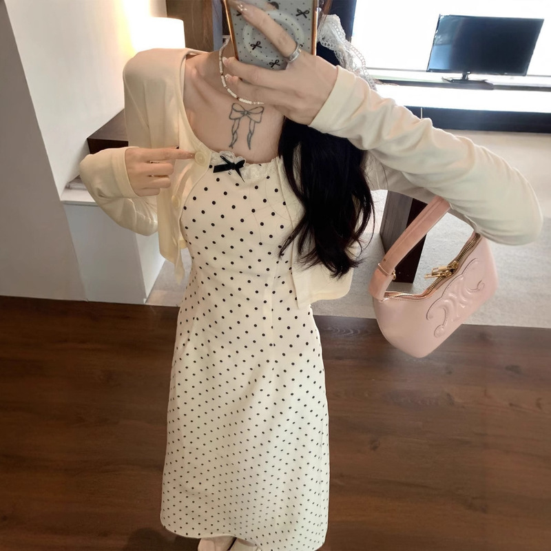 Korean-Style Bowknot Polka Dot Suspender Dress for Women, Summer 2026 New Model, Elegant Waist-Cinching Two-Piece Set for Petite Figures