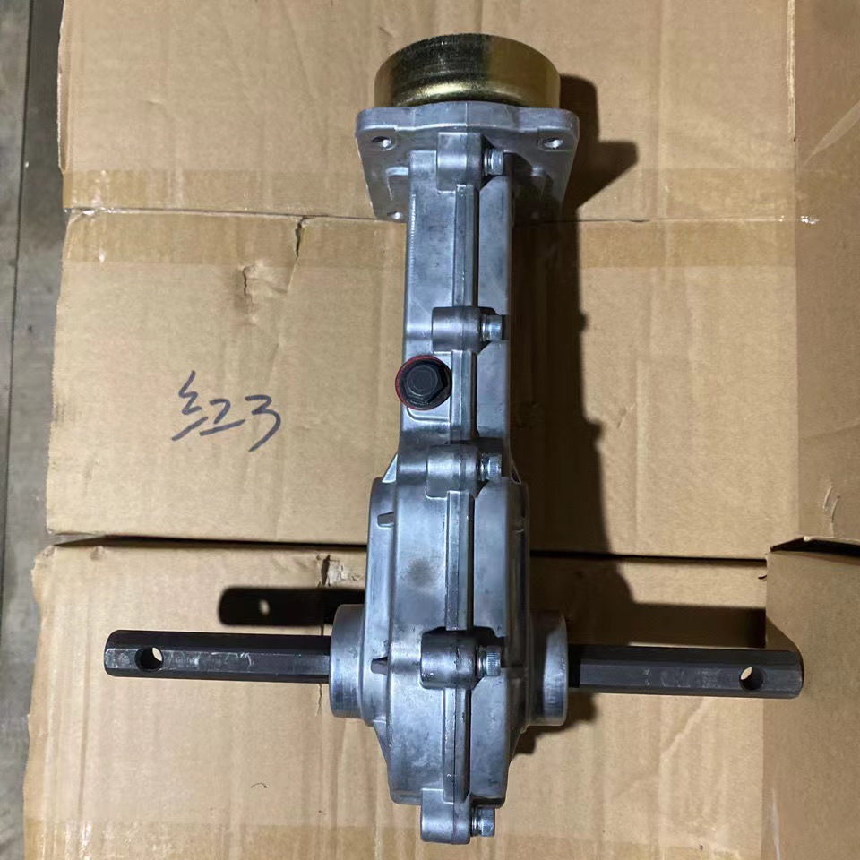 水旱两用微耕机开沟机密封防水齿轮箱动力强劲磨损小变速箱总成