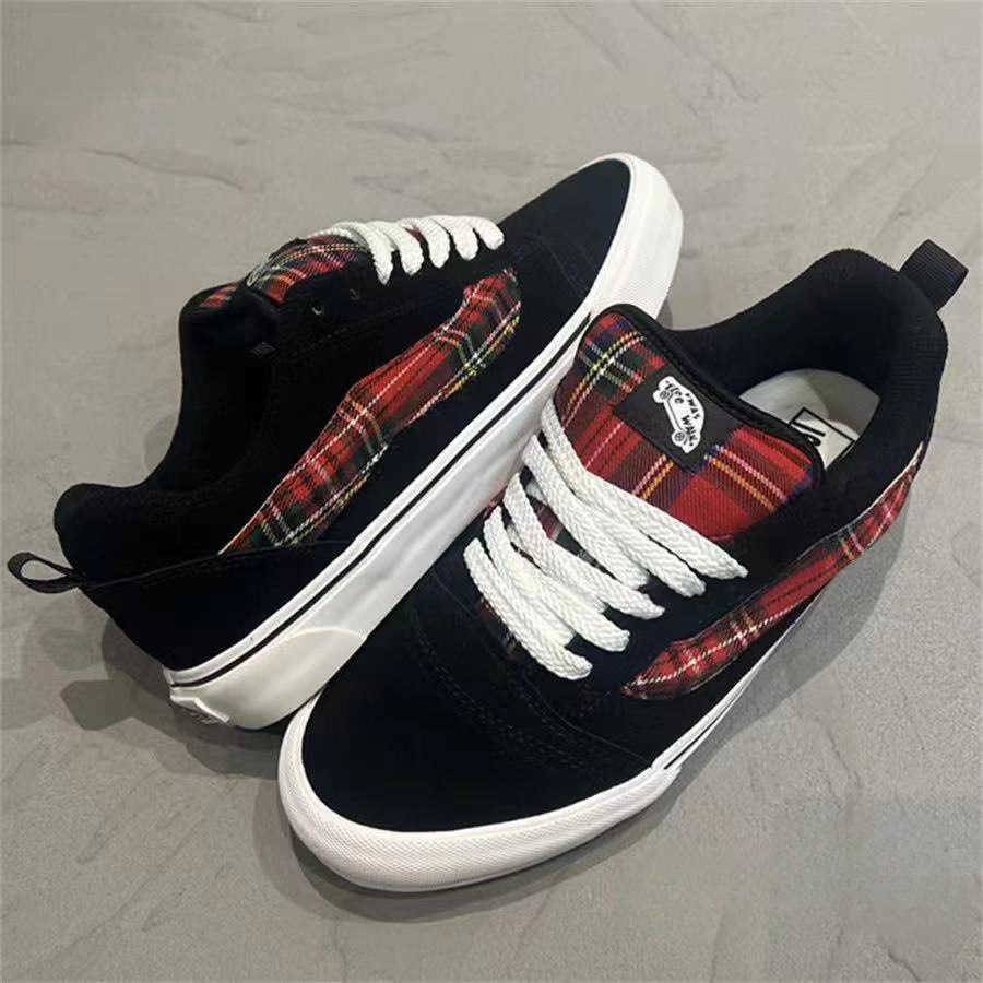 Zapatillas gruesas blancas y negras, zapatillas unisex de caña baja, zapatillas de estudiante, zapatillas casuales de moda estilo americano para parejas, zapatillas de suela gruesa.