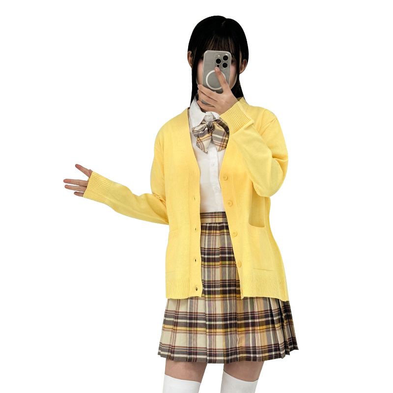 봄 밝은 노란색 카디건 짧은 소매 셔츠 주름 치마 JK 유니폼 스커트 세트 부드러운 왁스 같은 느슨한 JK 외부 스웨터