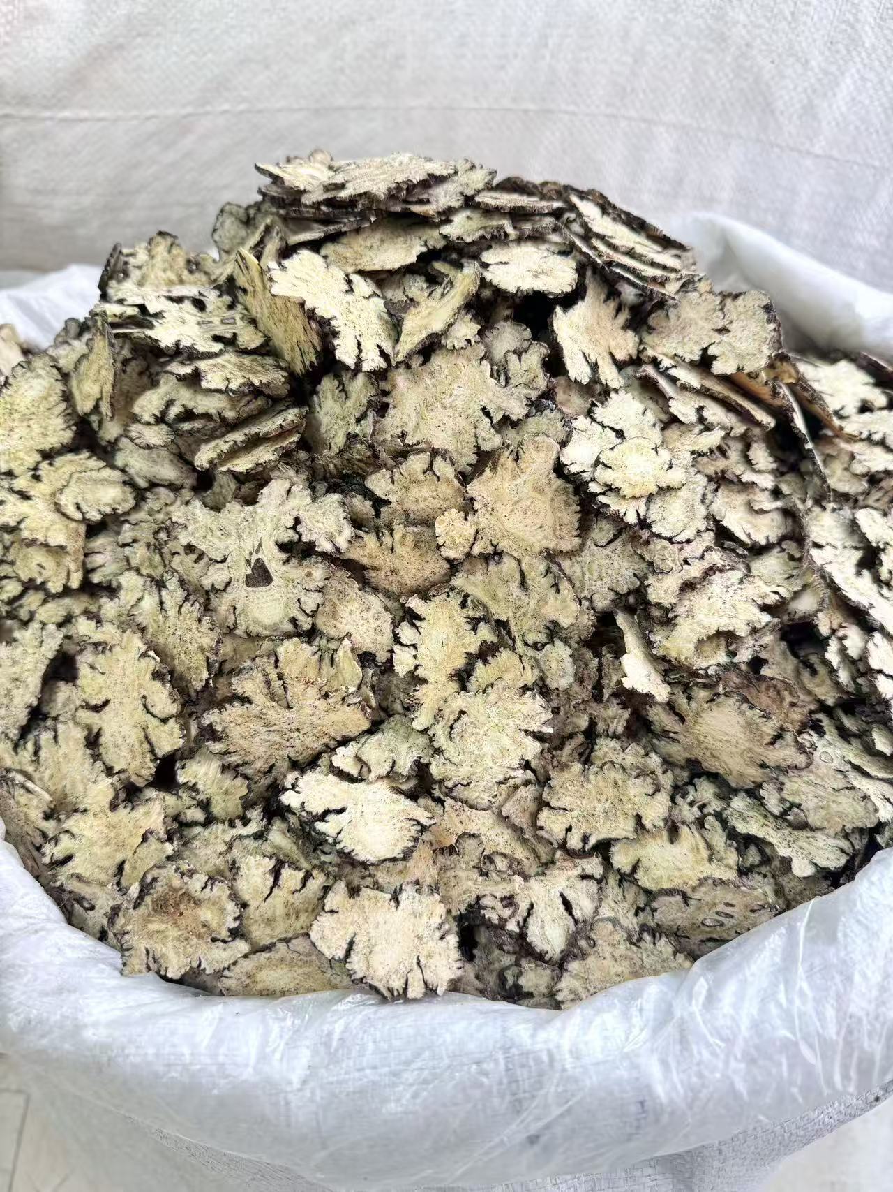 Chuan Xiong Sichuan Lovage Rhizome Dried Whole Herb 2000g Culinary Herbal Supply specifications