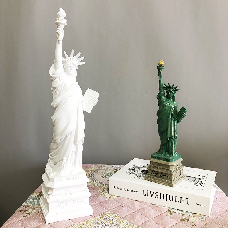 Style Simple Statue De La Liberté Résine Synthétique Ornements display picture 10