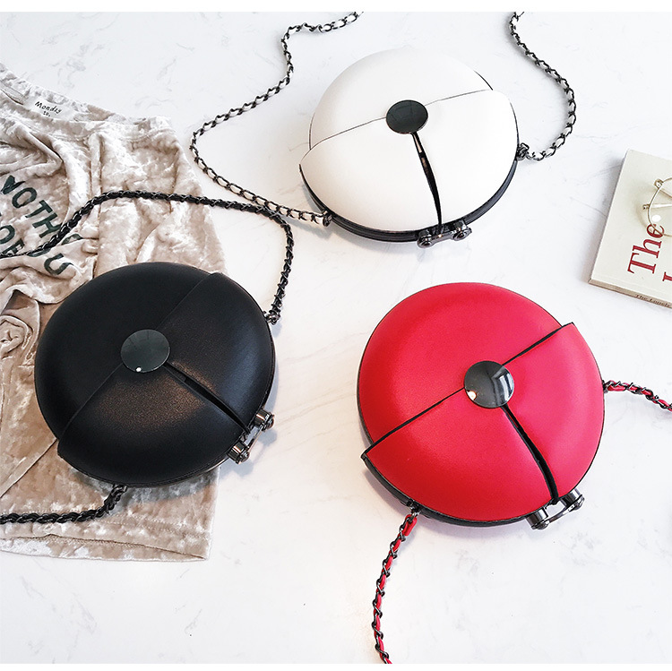 Fashion Metal Chain Round Bag display picture 4