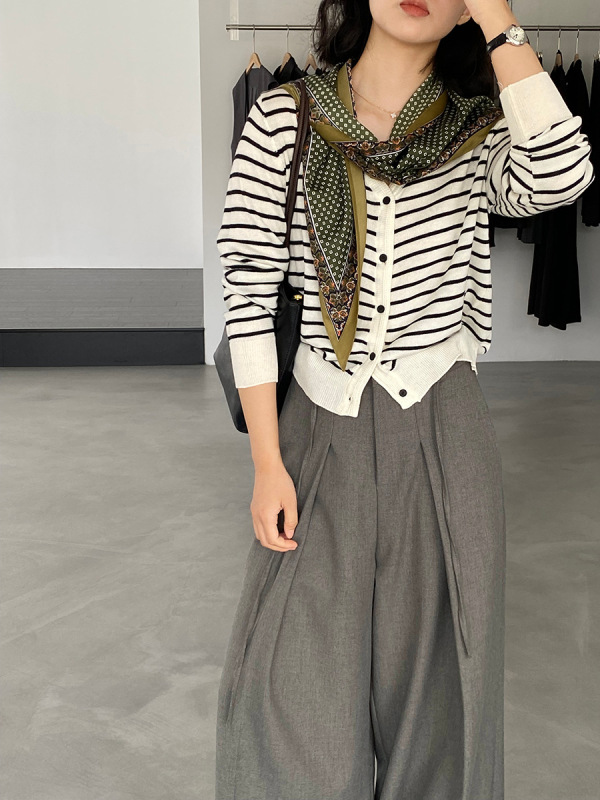 江左 10羊毛韩系休闲简约V领针织开衫女秋减龄百搭长袖上衣 U1248|undefined
