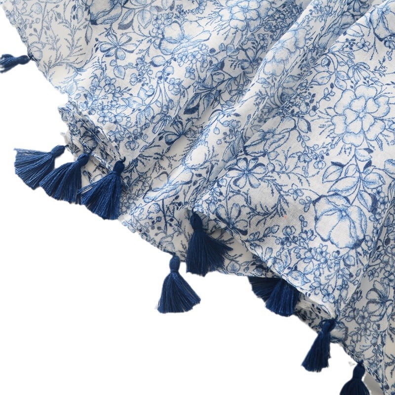 Caliente nuevo azul claro impreso bufanda de seda protector solar de viaje de algodón y lino sensación bufanda elegante de las mujeres del todo-Partido chal decorativo