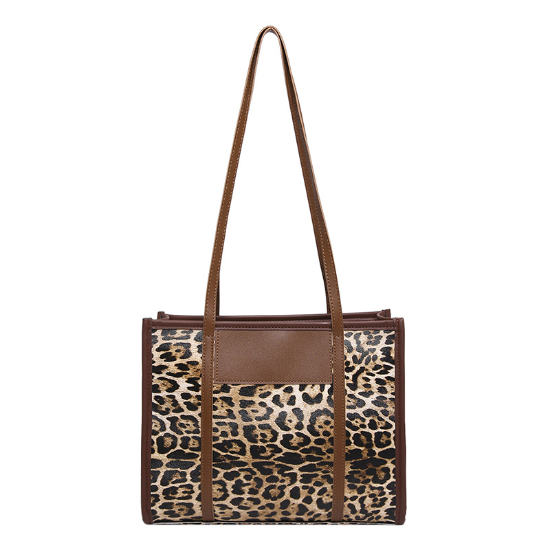 La moda de este año con estampado de leopardo de gran capacidad 2024 nueva tendencia casual de otoño bolso de mensajero de un solo hombro suave