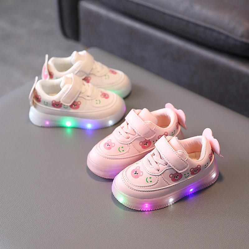 2022 Children's Baby Soft Sole White Shoes Trendy Spring and Autumn Baby Board Shoes Women's 1-6 Years Old 3 Light Shoes Toddler Shoes