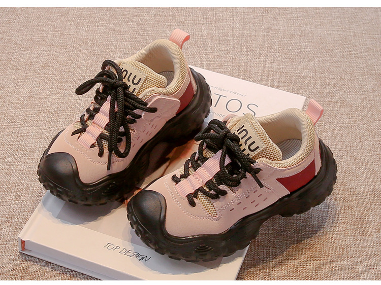 Jungen 2024 Frühling und Herbst Bergsteigen Weiche Sohlen Anti-Rutsch Weibliche Baby Sport Mode Kinder Casual Single_voghion.com