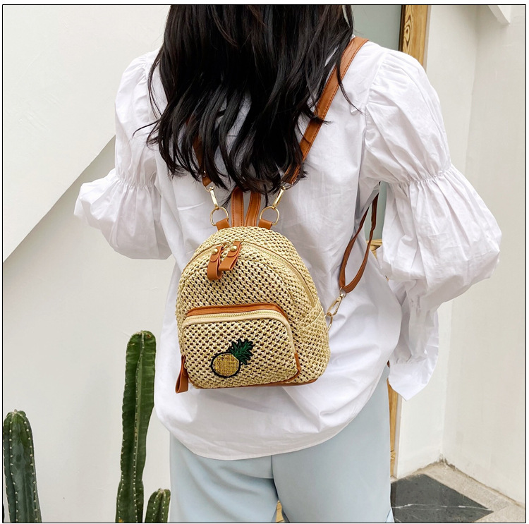 Koreanische Stroh Gewebte Tasche Mode Gewebte Ananas Rucksack display picture 3