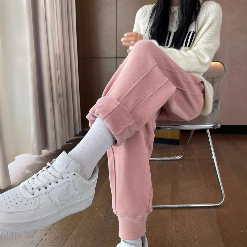 2025 Popular Windproof Pants for Women in Autumn and Winter, Warm and Velvet Sweatpants, Loose Sports Pants, Harem Casual Pants for Women