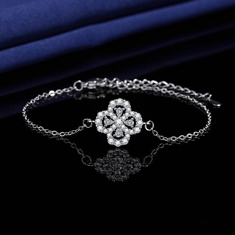 Pulsera de carrera Lucky Clover