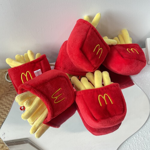 Cartoon creative French fries plush toy doll pendant grabbing machine doll keychain pendant doll GJ157