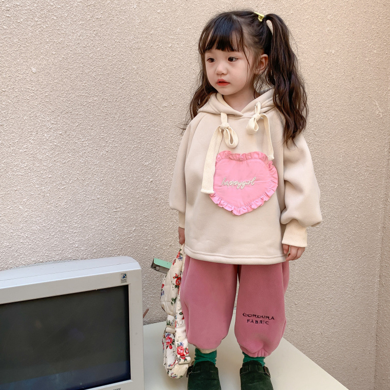 Pantaloni ispessiti maglione da ragazza con cappuccio in velluto 2022 edizione coreana per bambini invernali 2022_voghion.com