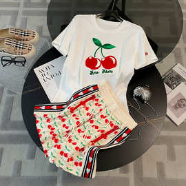 韩版时尚休闲运动套装女夏2023新款樱桃刺绣短袖T运动短裤两件套