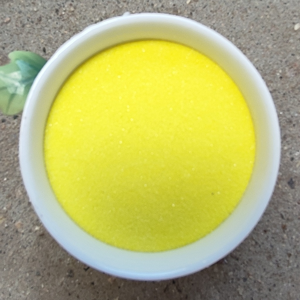 Лимонный желтый