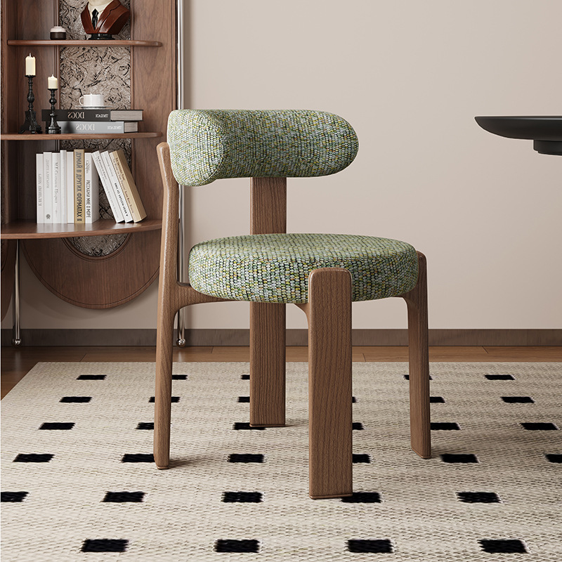Sillas de comedor de madera sólida retrógrada francesa sillas de comedor de estilo medieval sillas de diseño de alta calidad sillas de respaldo nórdicas