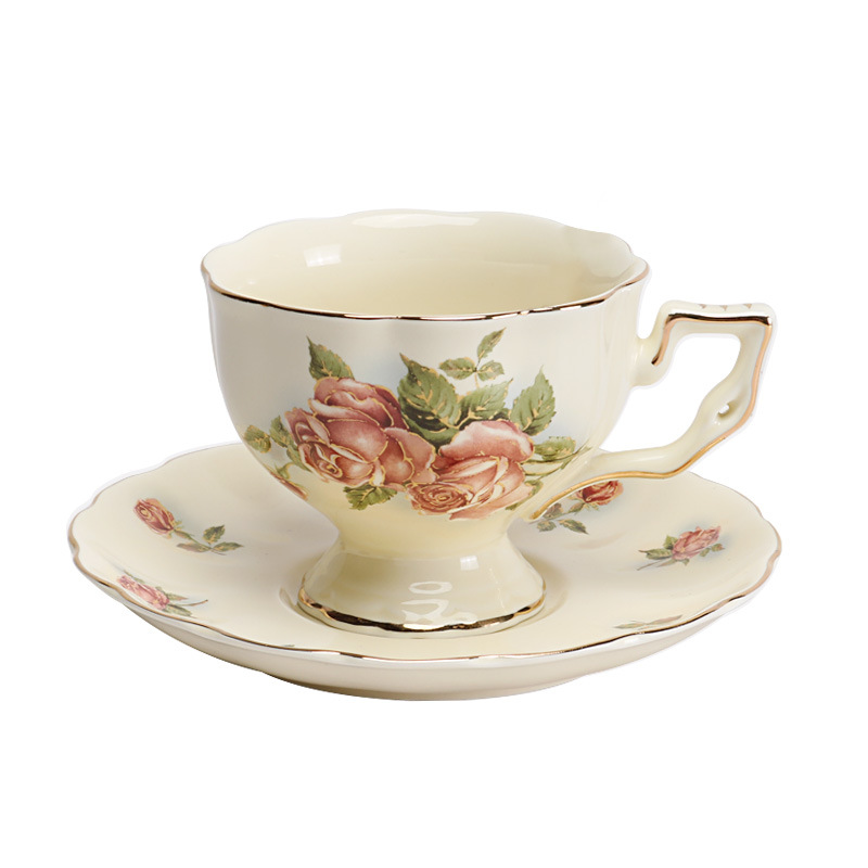 French Retro Phnom Penh Color crema Té de la tarde fresco Taza de café Plato Taza de té con leche de boca grande Tetera Juego de caja de regalo