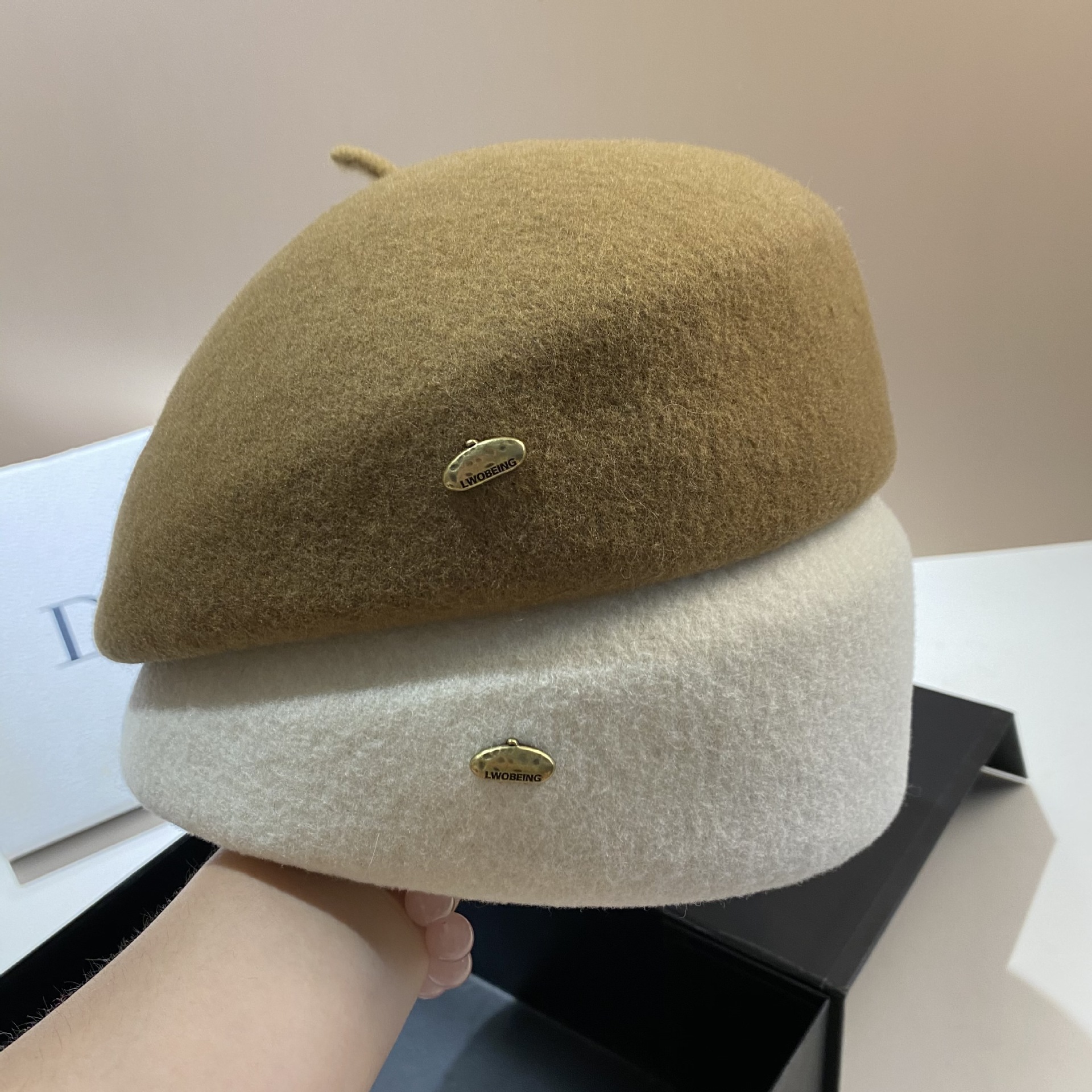 Hochwertige Baskenmütze aus Wolle, koreanische Version, dreidimensionaler Flugbegleiterhut im Promi-Stil, modisch und_voghion.com