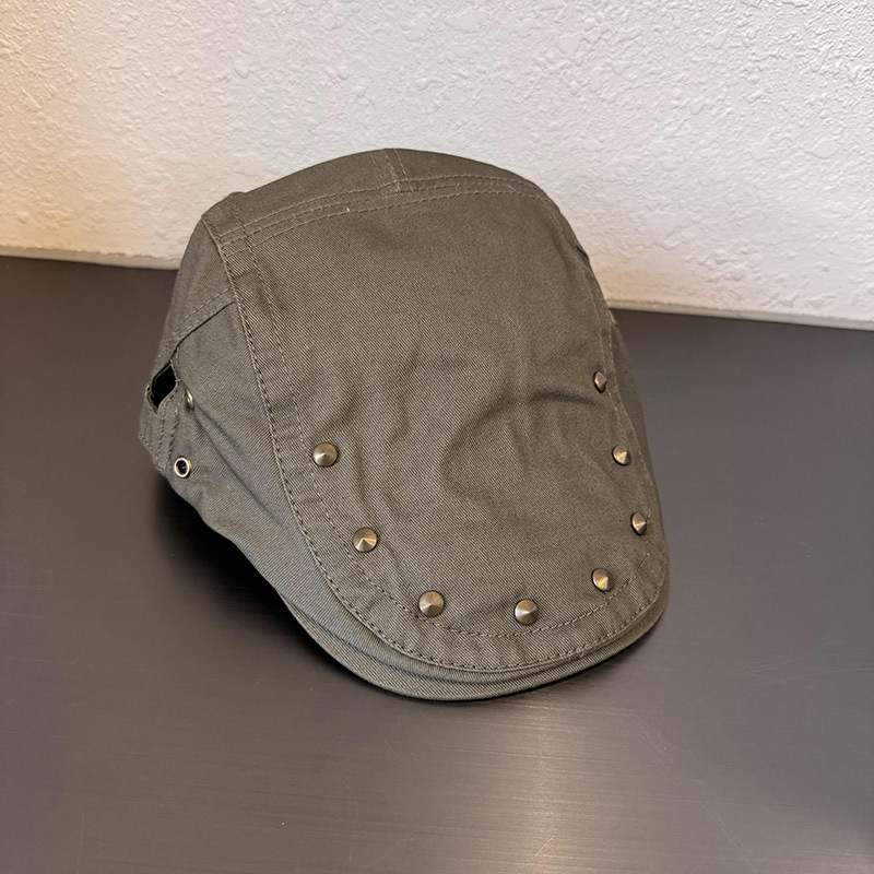 Basco vintage con borchie cappello con visiera donna estivo_voghion.com