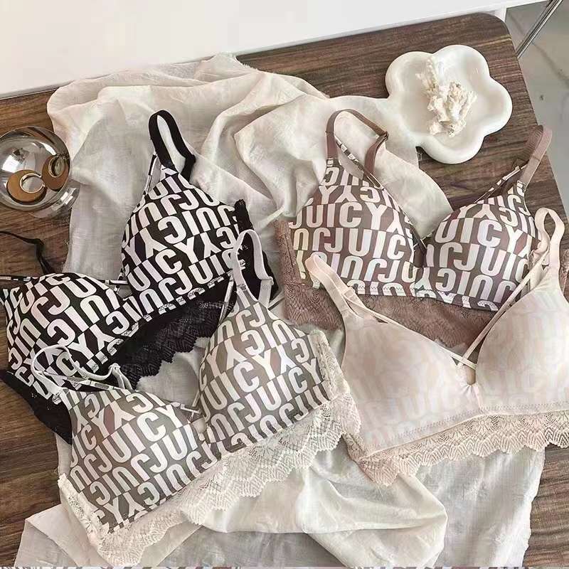 Nueva colección de pecho push-up ajustable de tres pechos cómoda sin costura inalámbrica superior delgada inferior ropa interior gruesa sujetador de las mujeres