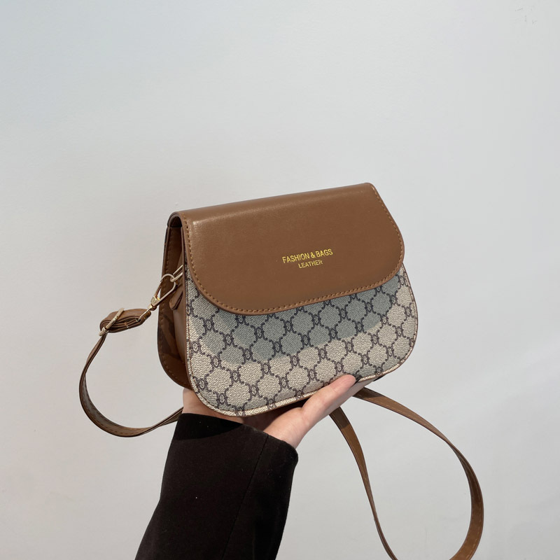 Textura de moda empujada letras silla de primavera y verano nuevo estilo simple bolso de hombro extranjero bolso de impresión casual