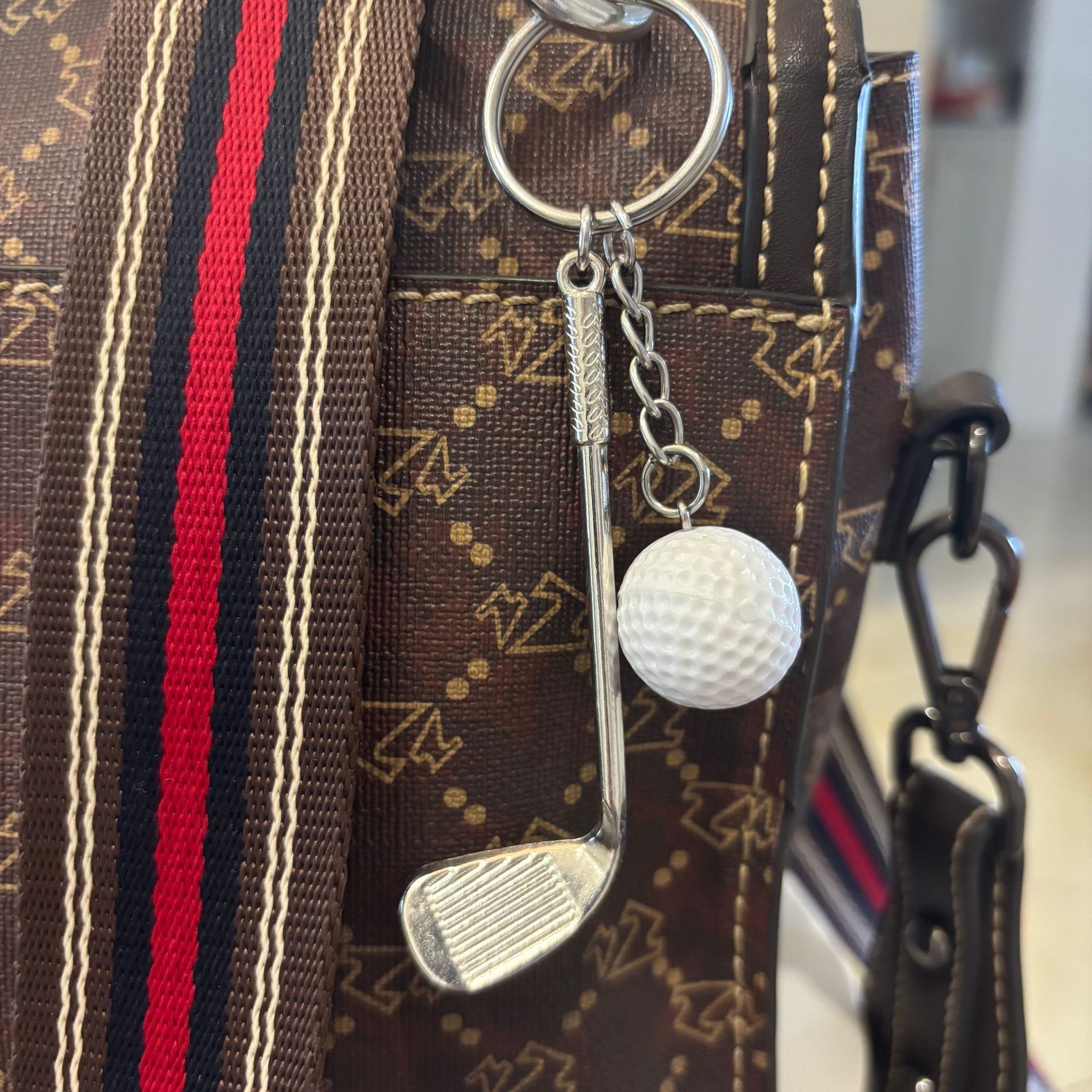 9D6FCB0BD9D34CF33E8C9C0061A52A