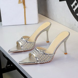678-2�W�����߸��Ըм����⴩��ЬŮ���^¶ֺ�������ٴ�r�Л�Ь