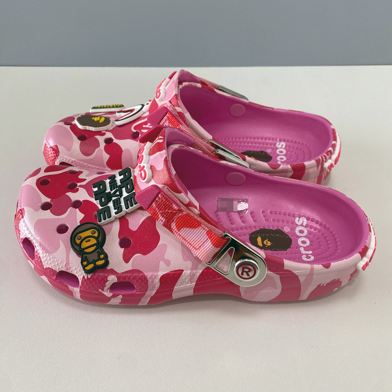 Kajia Bape Camouflage Ape Hole Shoes Summer Men's and Women's Comfortable Non-Slip Casual Sandals Wholesale