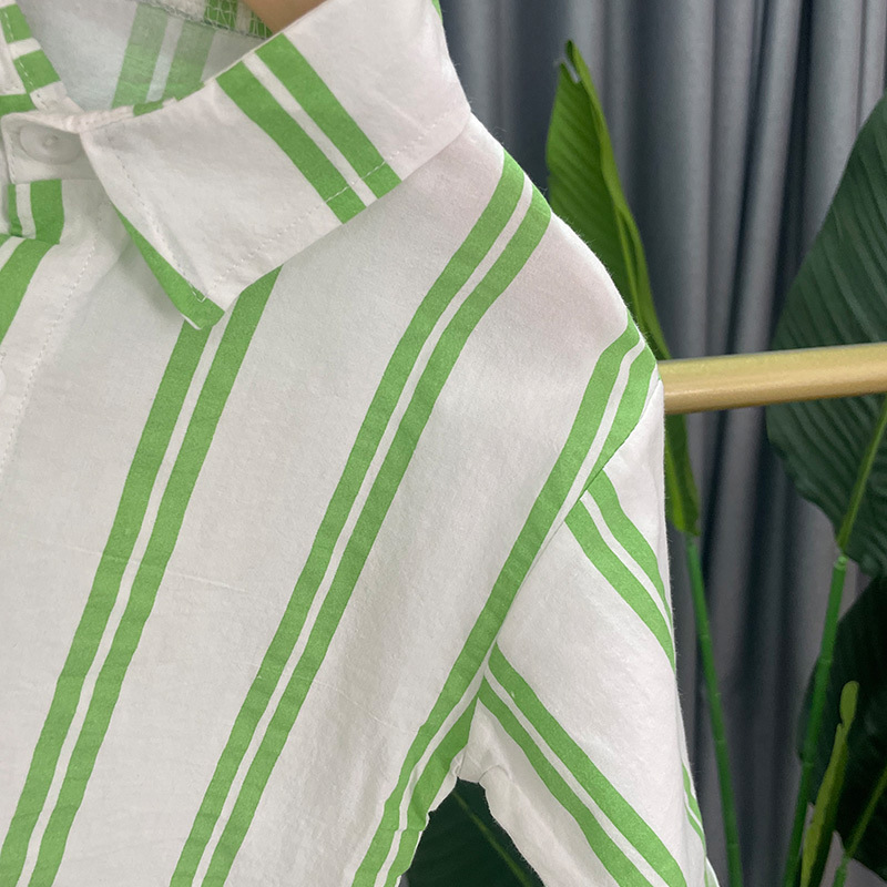 清新竖条衬、