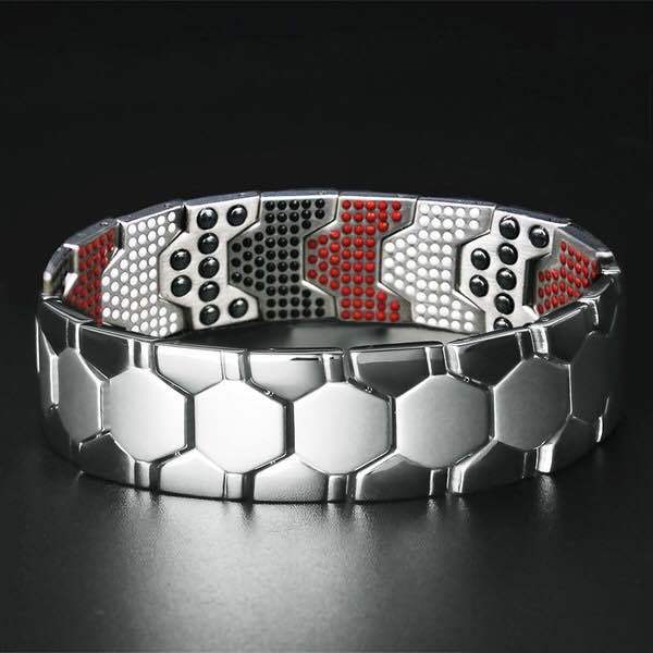 13610909551_1107641124