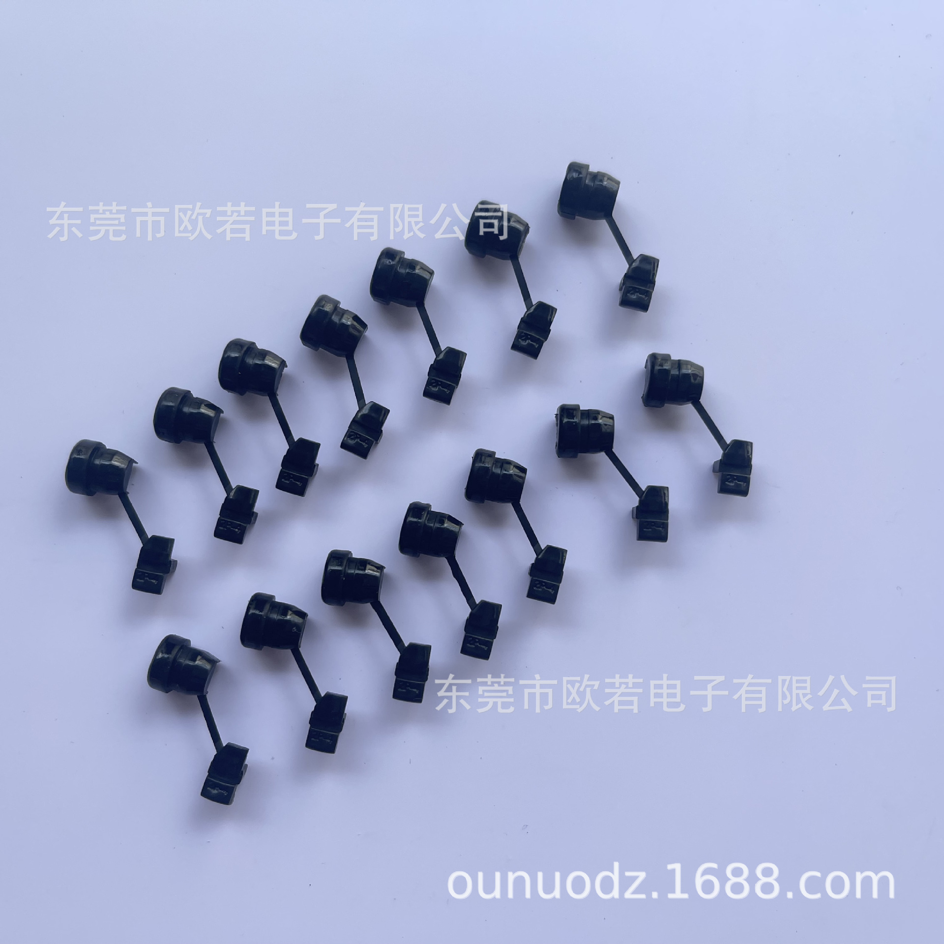 厂家大量供应黑色电线扣卡电源线扣2P-4