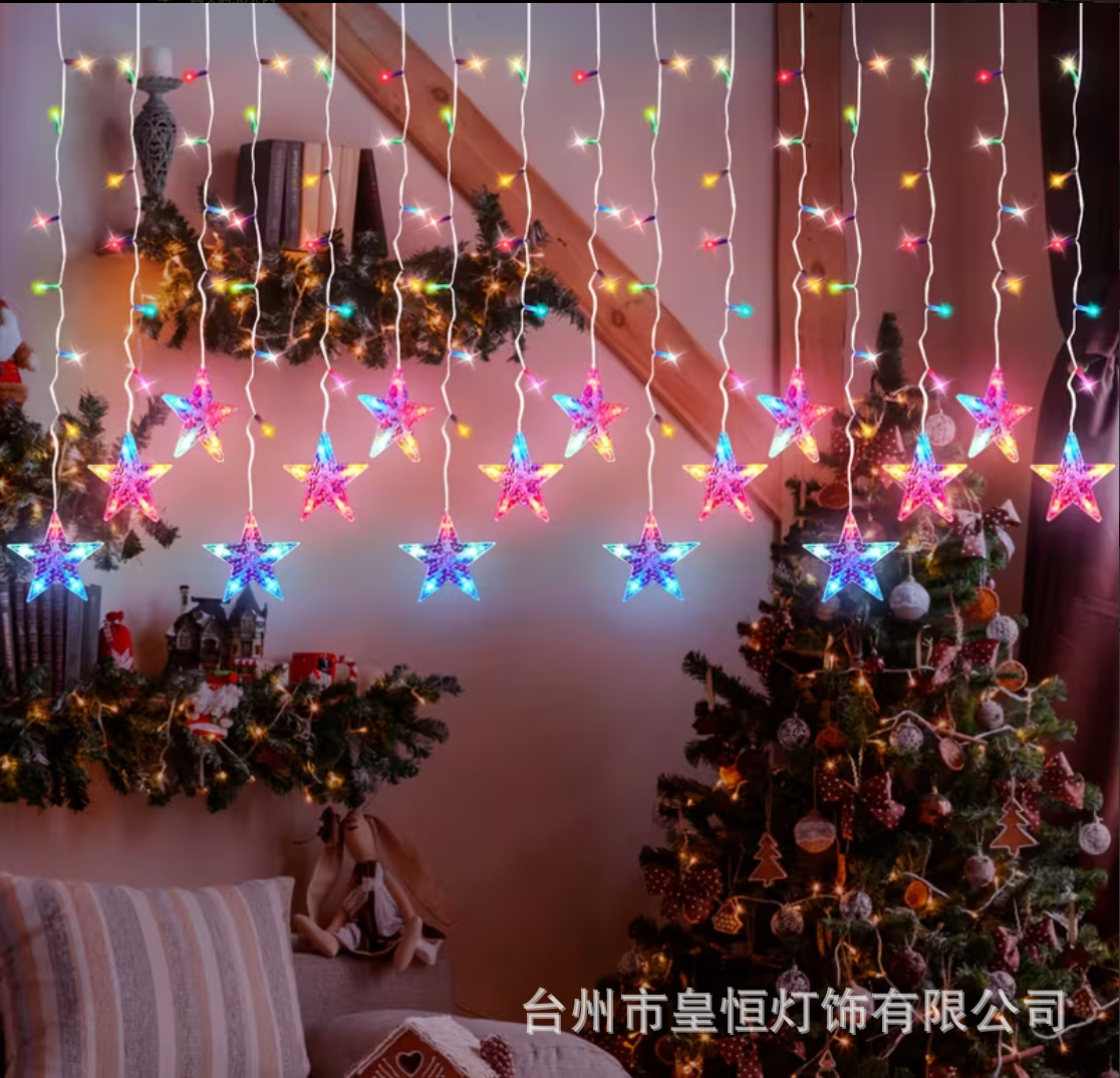 Cinco estrellas en la sección - luz colorida