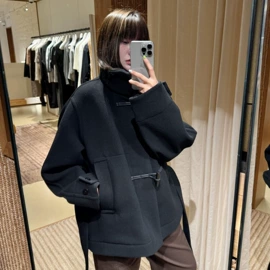 女式羊毛衫;女式毛呢外套;女式针织衫